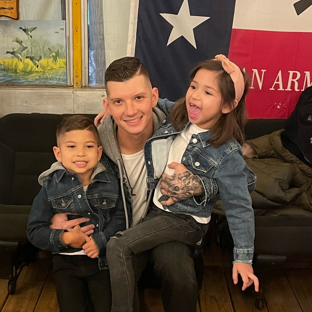 Meet your Posher, Nicolas